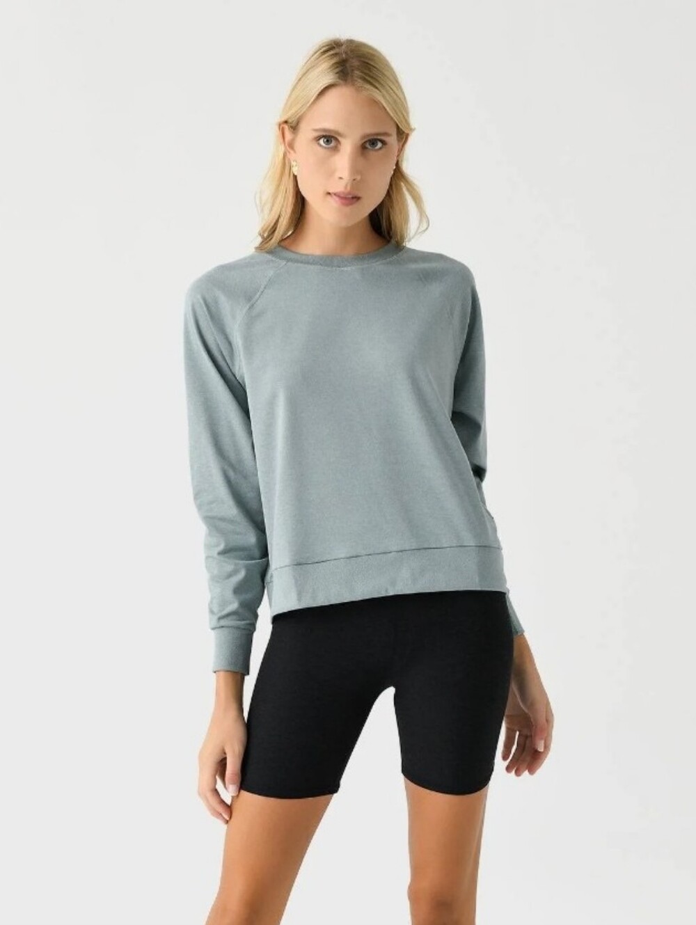 Vuori Long Sleeve Halo Comfy Athletic Crew Sweatshirt Women's Size Large